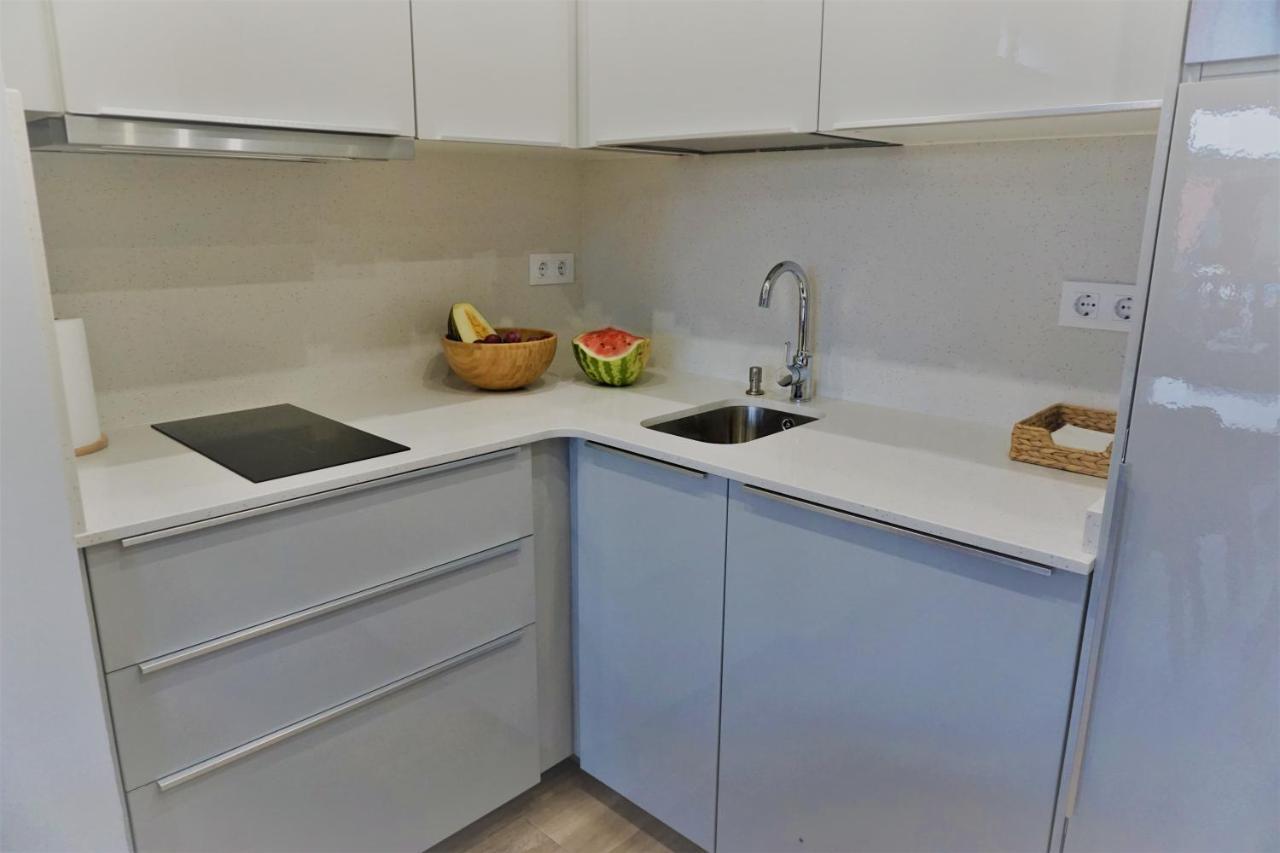 Apartamentos La Playina Лянес Екстериор снимка