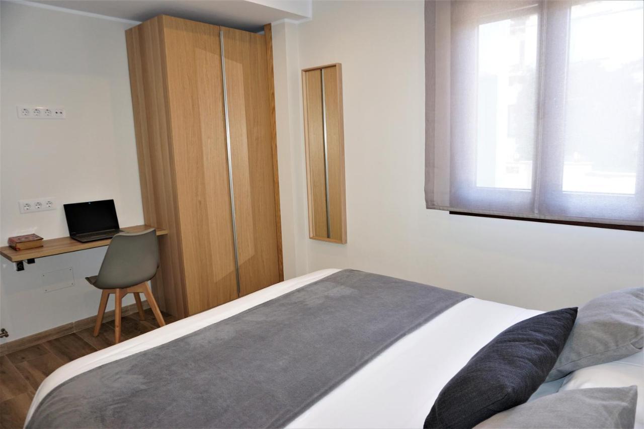 Apartamentos La Playina Лянес Екстериор снимка